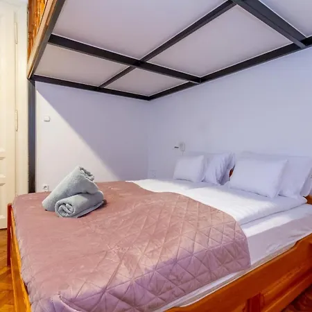 D8 Downtown Haven In Kadar Street By Nw Appartamento