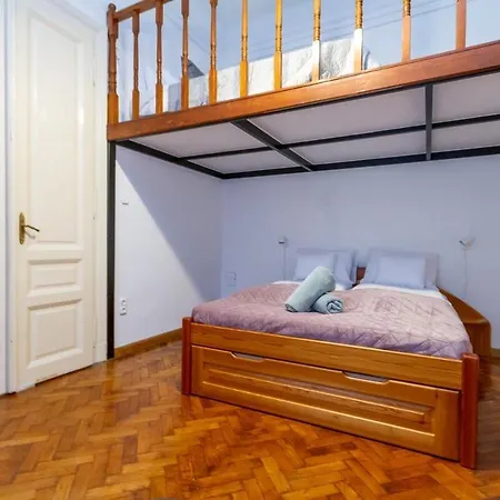 D8 Downtown Haven In Kadar Street By Nw 아파트 *